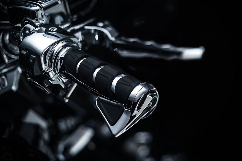 Kuryakyn Kinetic Grips In Chrome For For 2008-2024 Harley-Davidson E-Throttle Models & Road King Special/Trike Black| Chrome #KUR6352