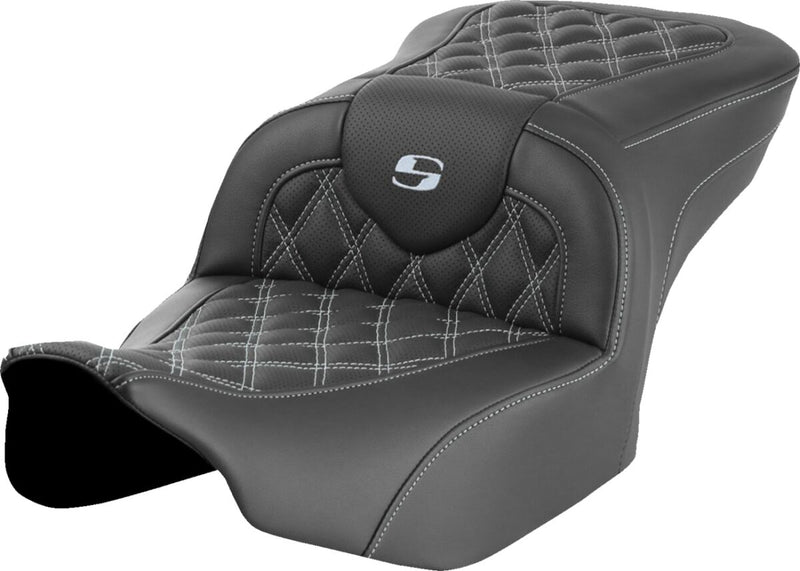 Saddlemen Roadsofa™ Lattice Stitch Seat - One-Piece, Saddlehyde™, Each - Black / Silver for Harley-Davidson Touring 2023-2026
