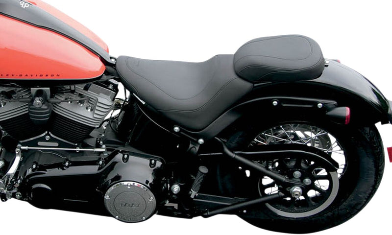 Mustang Wide Tripper™ Solo Seat Black Vintage Synthetic Leather Each