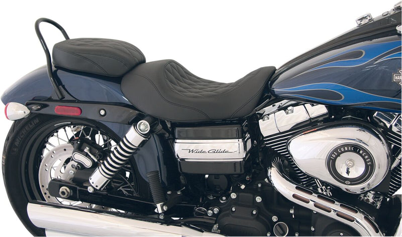 Mustang Wide Tripper™ Seat Black Rear Synthetic Leather Each
