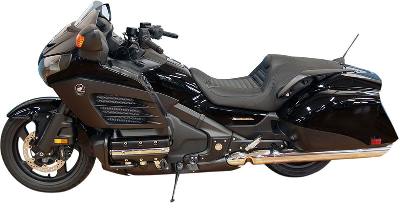 Mustang Tripper Fastback™ Seat Black One-Piece Each
