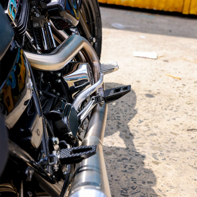 Thrashin Supply Co. Extra Grip Rider Footpegs In Black