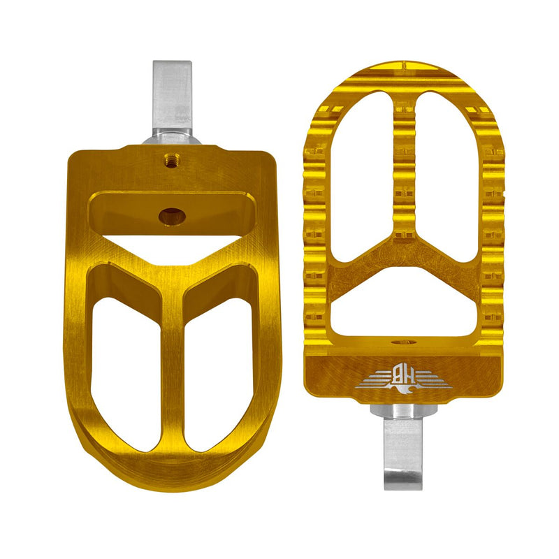 Heinz Bikes MX Driver Footpegs In Gold For Harley-Davidson 2018-2025 Softail & 2021-2025 Sportster RH Models