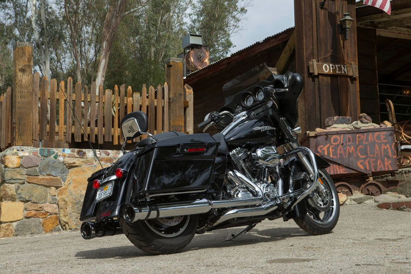 Cobra Gen 2 Neighbour Haters Series Mufflers In Chrome For Harley-Davidson 1995-2016 Touring Models