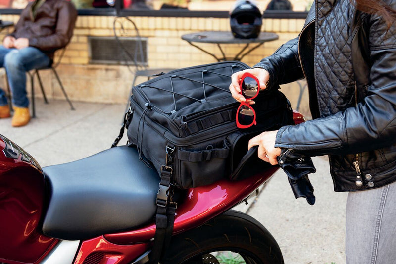 Kuryakyn Momentum Roamer Tail Bag #5214