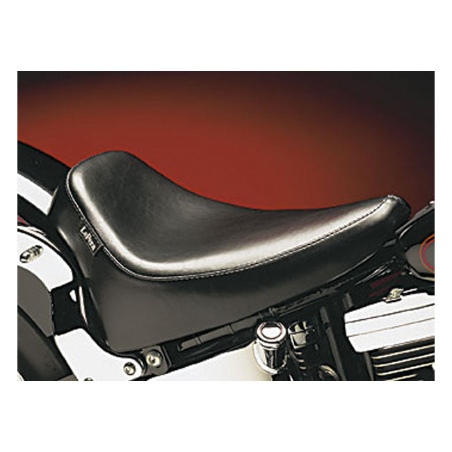 Le Pera Silhouette Deluxe Solo Seat. Smooth – 2008–2017 Softail with 150 mm Tyre…