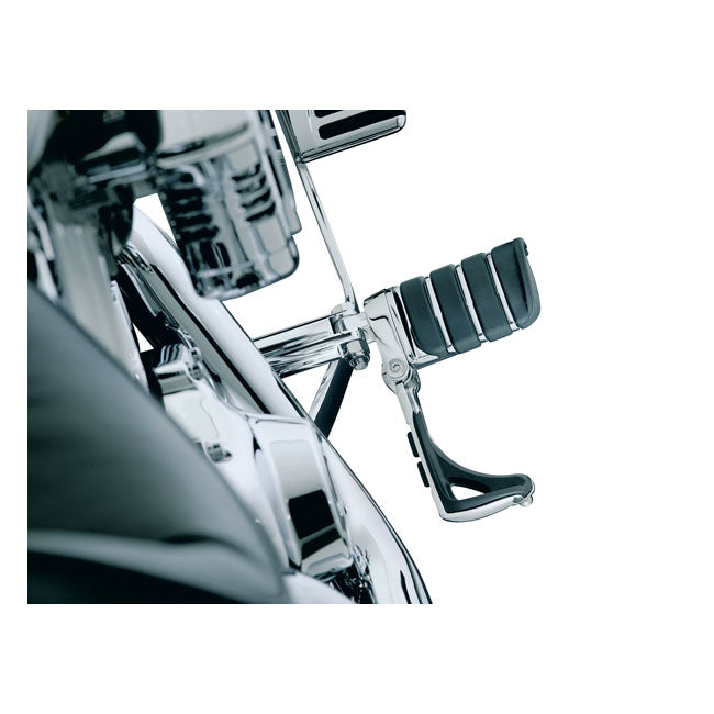Kuryakyn Switchblade Foot Pegs. Chrome – All H-D with Traditional Male Mount