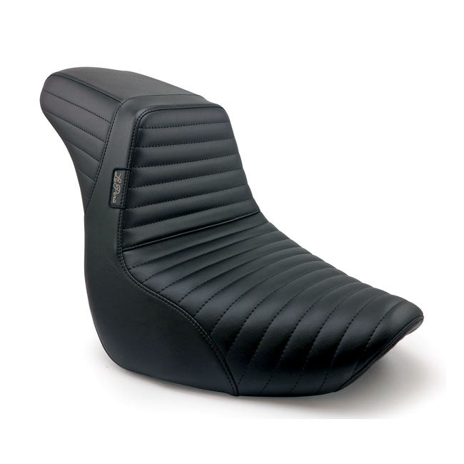Le Pera Kickflip Solo Seat. Pleated – Softail Breakout: 2018–2020fxbr 107…