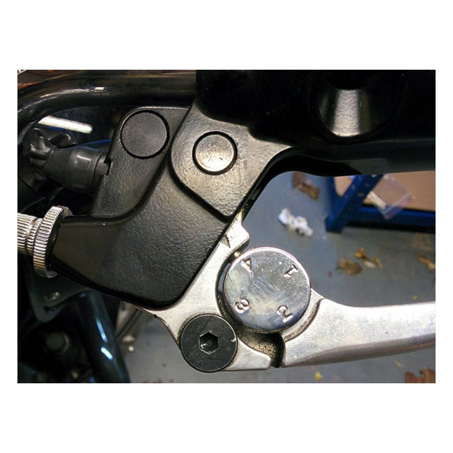 Motone Mirror Delete Plugs, 1" H/B. Black – Triumph: 2001–2015 Bonneville T100 /…