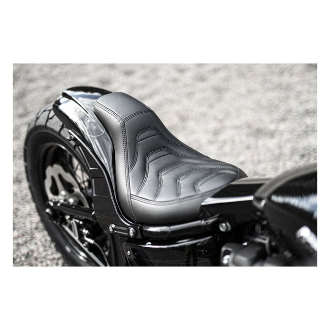 Killer Custom ''Predator'' Seat for ''Bobbstr''/''Rodstr'' Fender – M8 Softail with Rear Fender Kits:…