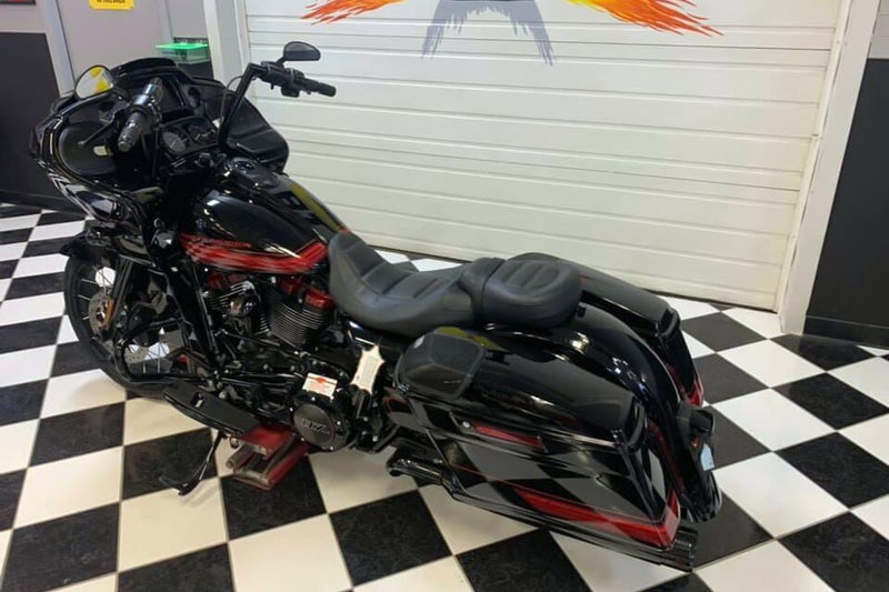 FAT Baggers INC. 1-1/4" EZ Install Flat Top Handlebar - Black - 706012-B