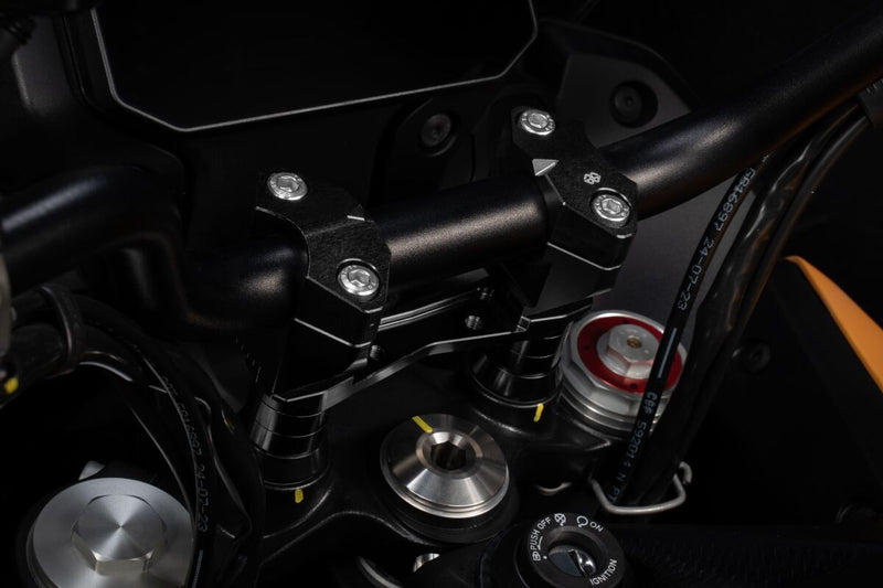 Gilles Tooling 2D.GT Handlebar Risers - Black - 2DGT-21-B