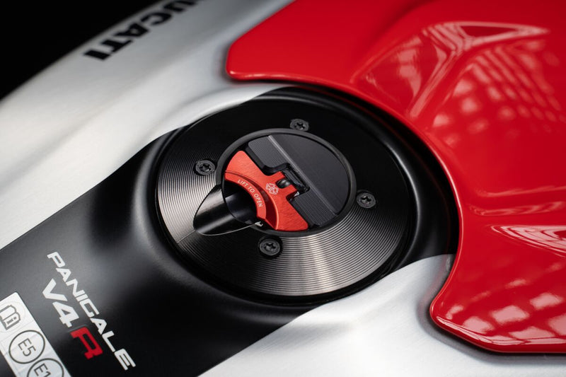 Gilles Tooling Fuel Cap Ver. 2 - Ver.2, Black, Red - FCAP2-B006-BR