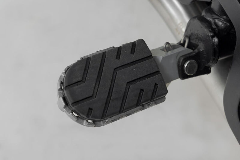 SW-Motech Ion Footrest - Black, Silver - FRS.07.011.10602/S