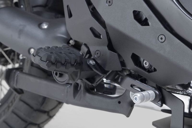 SW-Motech EVO Footrest kit - Evolution, Black - FRS.01.112.10303/B