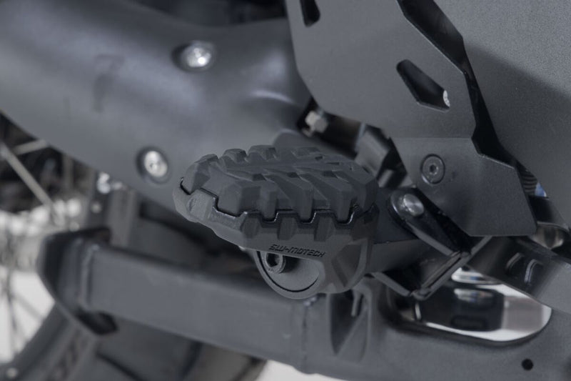 SW-Motech EVO Footrest kit - Evolution, Black - FRS.11.112.10600/B