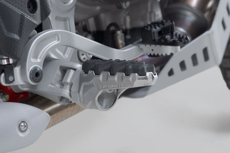 SW-Motech EVO Footrest kit - Evolution, Left, Right - FRS.13.112.10300