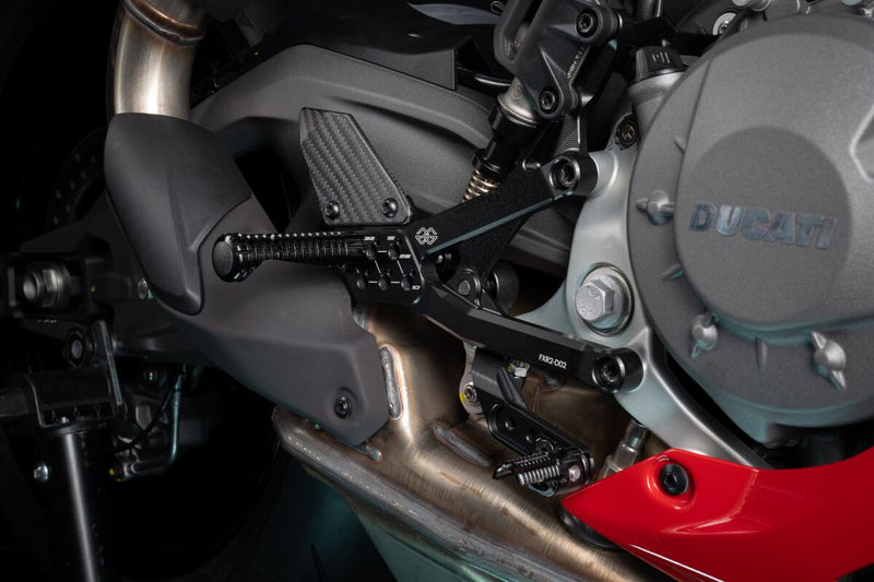 Gilles Tooling FXR Rearset - Black - Fixed