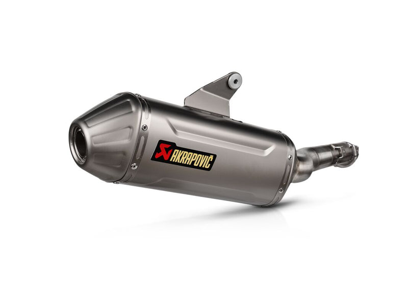 Akrapovic Slip-On Line Muffler STREET - S-CF8SO3-HFTT