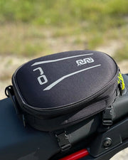 OJ Atmosfere Metropolitane S.r Boost Seat Bag (6 Liters) - Rear Boost, Black