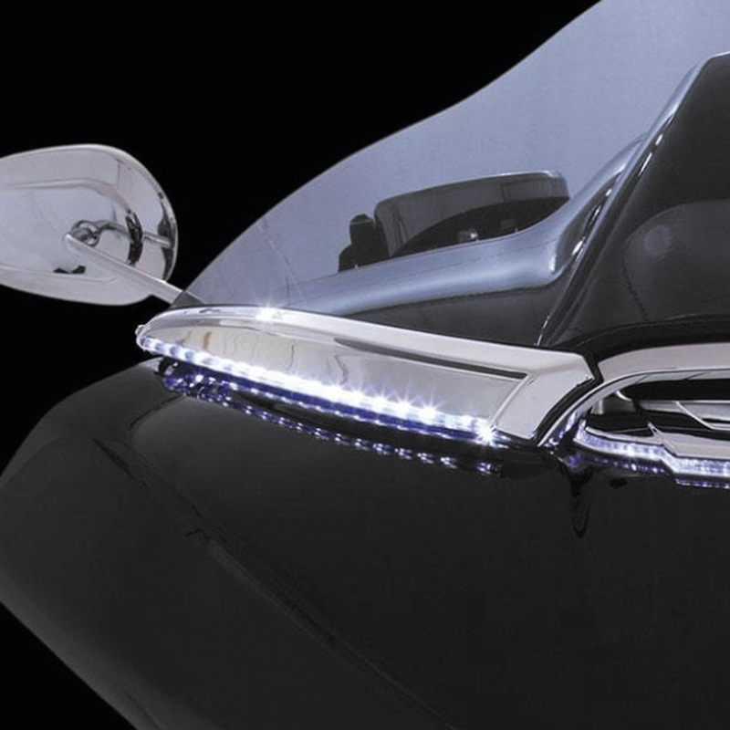 Ciro 3D Ciro Horizon RG LED windshield trim chr